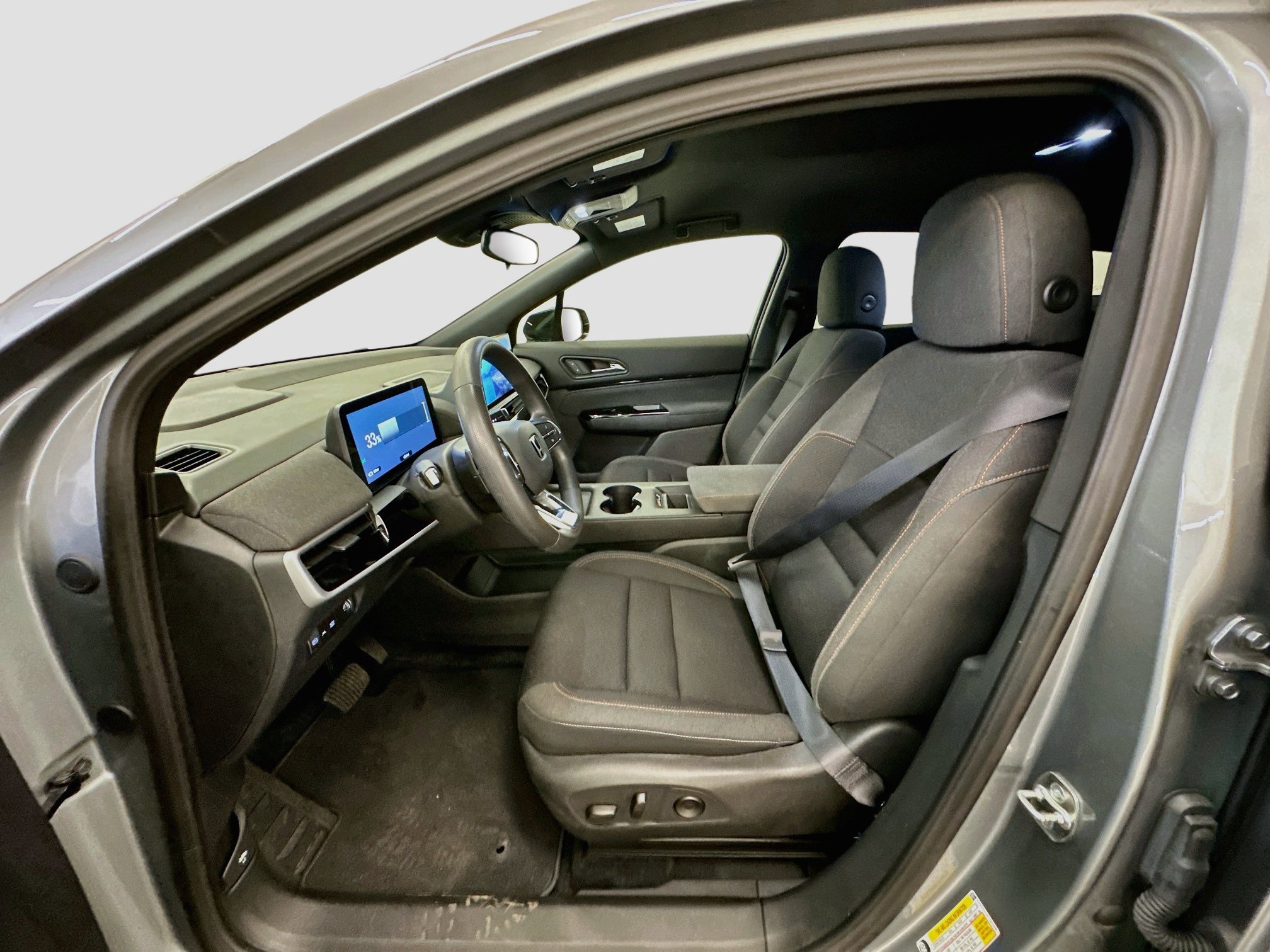 Used 2026 Honda Prologue EX image 13