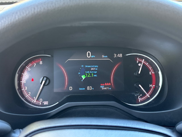 Certified 2025 Toyota RAV4 LE FWD image 32