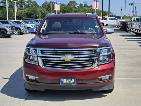 Used 2020 Chevrolet Suburban Premier RWD image 2