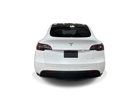 Certified 2023 Tesla Model Y Long Range AWD/4WD image 5