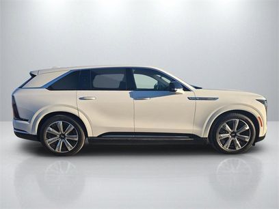 New 2025 Cadillac Escalade IQ Luxury 1 w/ Smart Trailering package