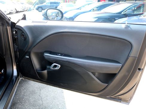 Used 2023 Dodge Challenger R/T w/ Blacktop Package image 35