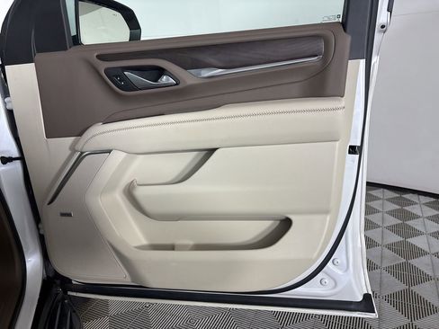 Used 2021 GMC Yukon XL Denali image 31