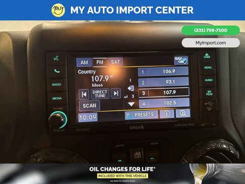 Used 2017 Jeep Wrangler Unlimited Rubicon w/ Quick Order Package 23Z Recon image 21