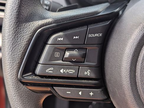 Used 2025 Subaru Crosstrek 2.0i Premium image 26