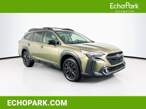 Used 2025 Subaru Outback Onyx Edition AWD/4WD image 1