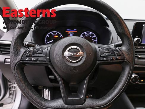 Used 2023 Nissan Altima 2.5 S FWD image 10