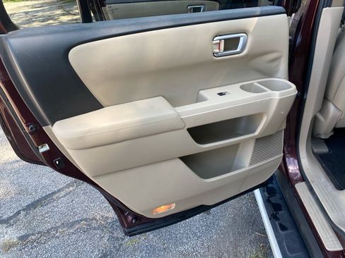 Used 2011 Honda Pilot EX-L image 21