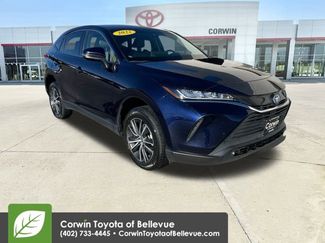 Certified 2022 Toyota Venza LE video 2