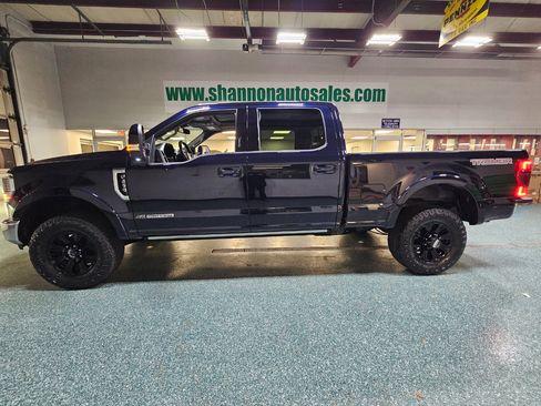 Used 2021 Ford F250 Lariat w/ Tremor Off-Road Package image 11
