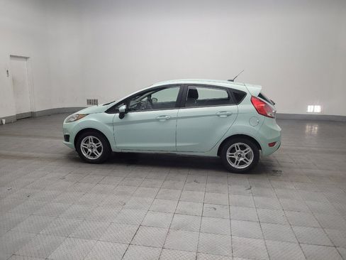 Used 2019 Ford Fiesta SE image 3