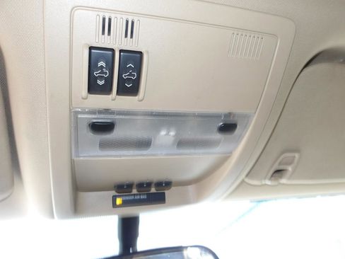 Used 2010 Chevrolet Tahoe 4WD Hybrid image 22