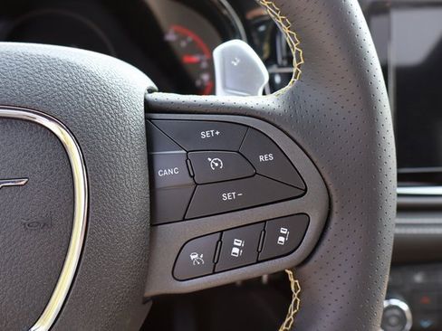 Used 2024 Dodge Durango SRT image 18