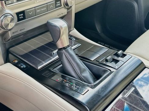 Used 2021 Lexus GX 460 Premium w/ Premium Package AWD/4WD image 18