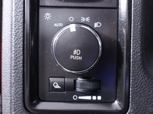 Used 2018 RAM 1500 Rebel w/ Ram 1500 Black Rebel Group AWD/4WD image 10