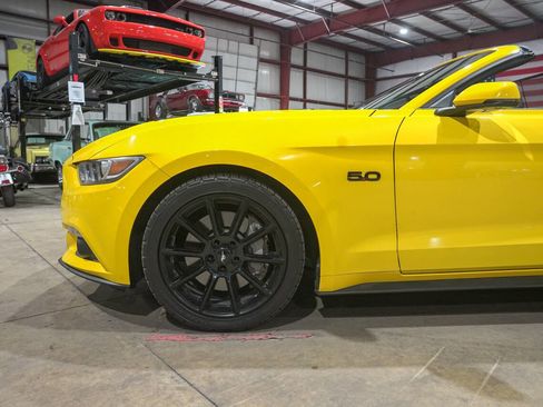 Used 2016 Ford Mustang GT Premium w/ Equipment Group 401A RWD image 3