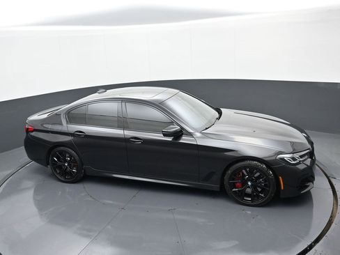 Used 2023 BMW 540i xDrive w/ Executive Package image 32