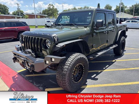 Used 2023 Jeep Gladiator Sport AWD/4WD image 1