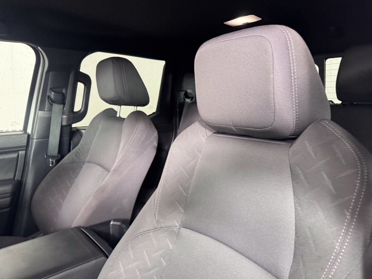Used 2024 Toyota Tacoma SR5 AWD/4WD image 9