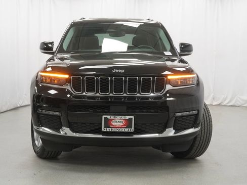 Used 2022 Jeep Grand Cherokee L Limited image 9