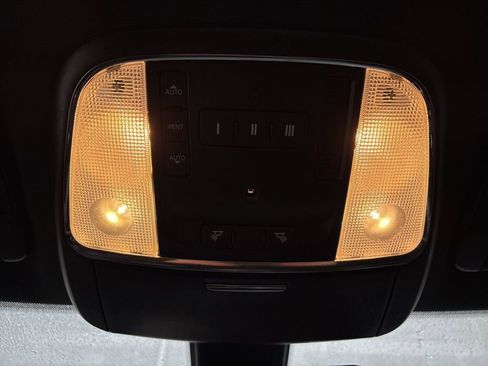 Used 2021 Dodge Charger R/T w/ Plus Group image 15