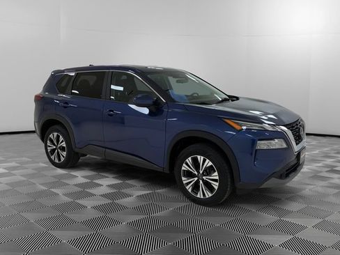 Used 2023 Nissan Rogue SV AWD/4WD image 7