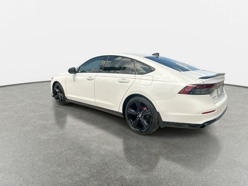 Used 2024 Honda Accord Sport image 6