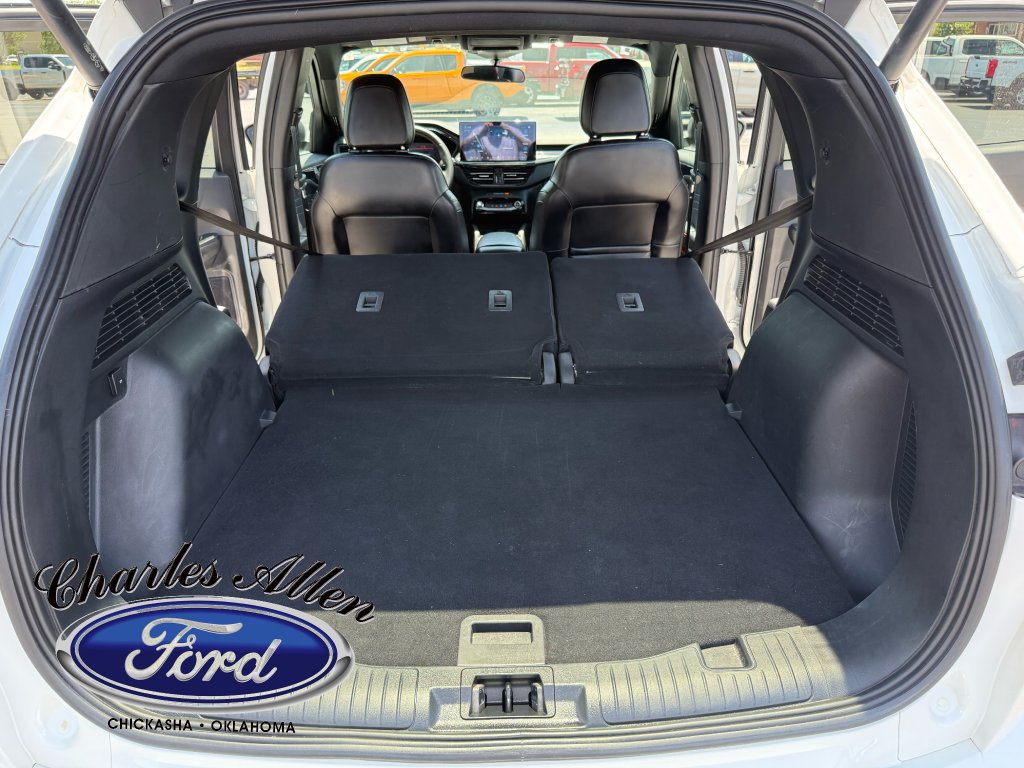 Used 2024 Ford Escape ST-Line w/ Tech Pack #1 FWD image 19