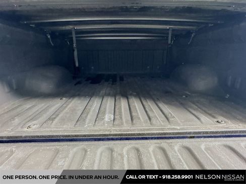 Used 2010 Toyota Tundra 4x4 Double Cab image 22