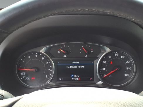 Used 2024 GMC Terrain SLT FWD image 15