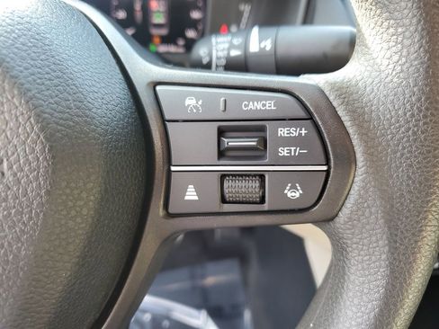 Used 2023 Honda Accord LX image 28