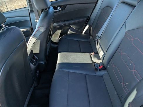 Used 2023 Kia Forte GT image 19