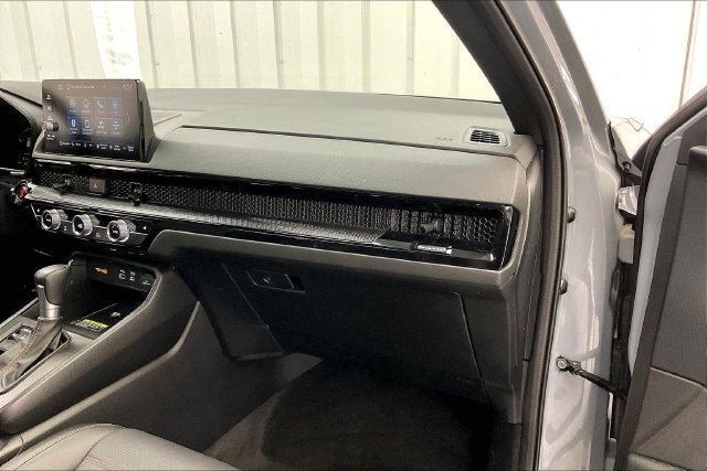 Used 2025 Honda CR-V Sport Touring image 18