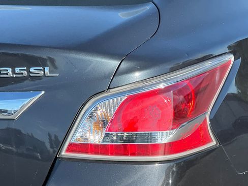 Used 2015 Nissan Altima 3.5 SL image 32