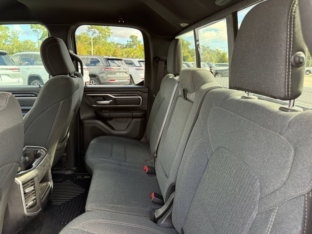 Used 2020 RAM 1500 Big Horn RWD image 11