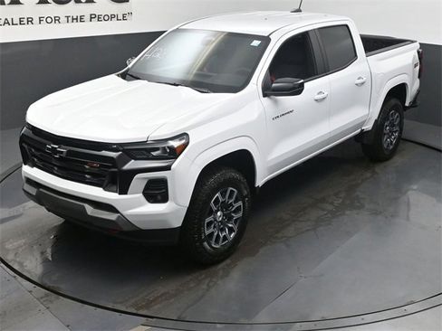 New 2026 Chevrolet Colorado Z71 image 23