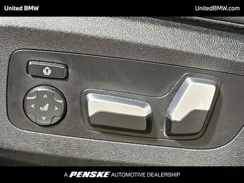Used 2021 BMW X5 sDrive40i w/ M Sport Package RWD image 4