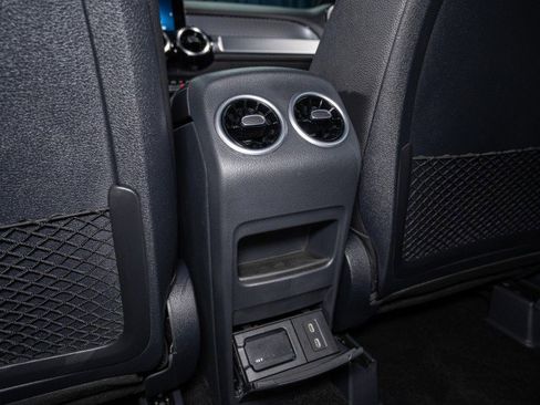 New 2026 Mercedes-Benz GLB 250 image 20
