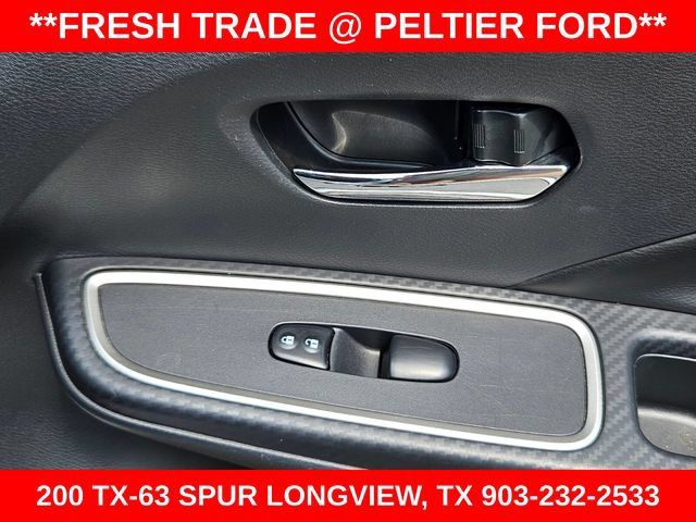 Used 2023 Nissan Versa SR w/ Trunk Package FWD image 12