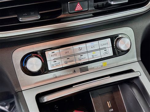 Used 2022 Hyundai Kona SEL w/ Cargo Package image 15