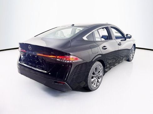 New 2026 Nissan Sentra SL image 5