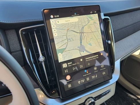 New 2026 Volvo XC90 T8 Ultra w/ Protection Package Premier image 7