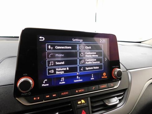 Used 2024 Nissan Altima 2.5 SR image 29