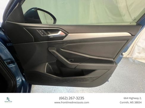 Used 2019 Volkswagen Jetta SE FWD image 19