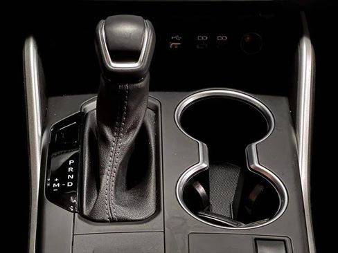 Certified 2023 Toyota Highlander LE image 19