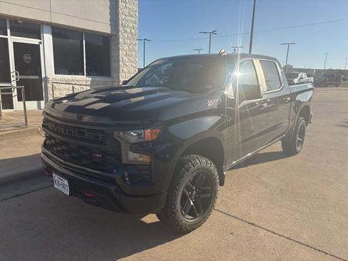 Used 2022 Chevrolet Silverado 1500 Custom Trail Boss image 1