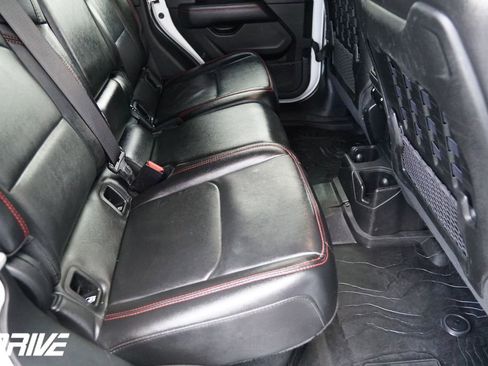 Used 2022 Jeep Gladiator Rubicon w/ Trailer Tow Package image 40