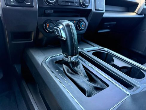 Used 2015 Ford F150 XLT w/ Equipment Group 302A Luxury AWD/4WD image 24