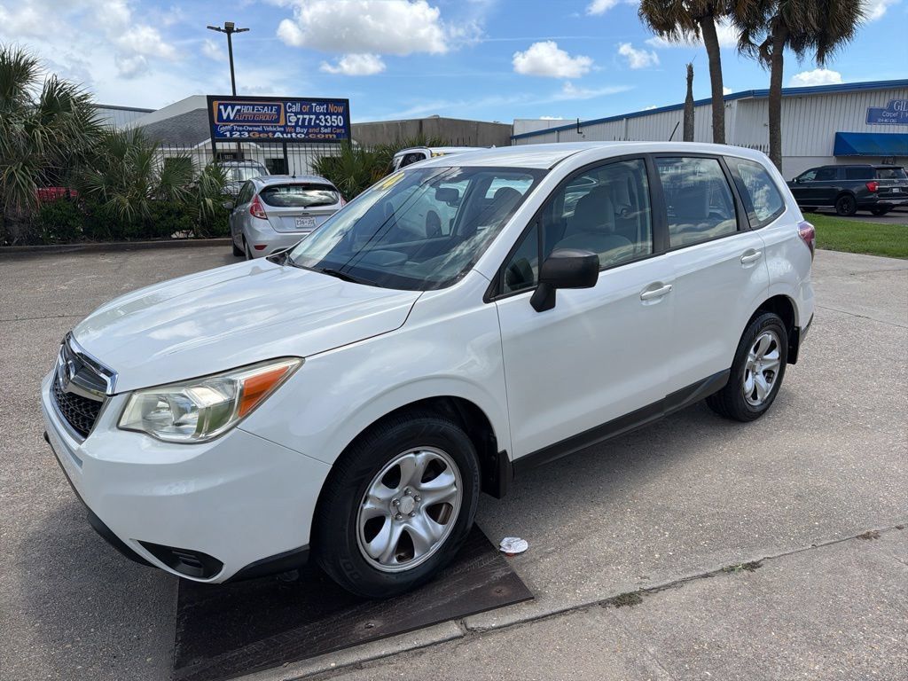 Used 2014 Subaru Forester 2.5i AWD/4WD image 2