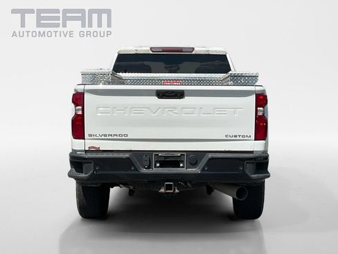 Used 2024 Chevrolet Silverado 2500 Custom w/ Custom Value Package AWD/4WD image 6